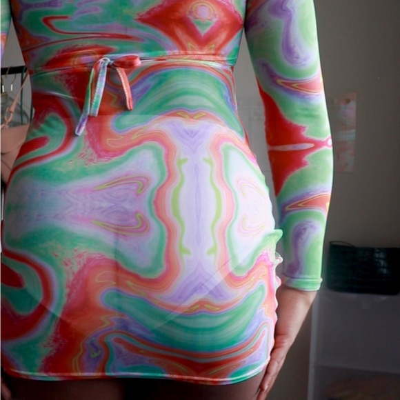 Katch Me Colorful Bodycon Dress - Picture 5 of 5